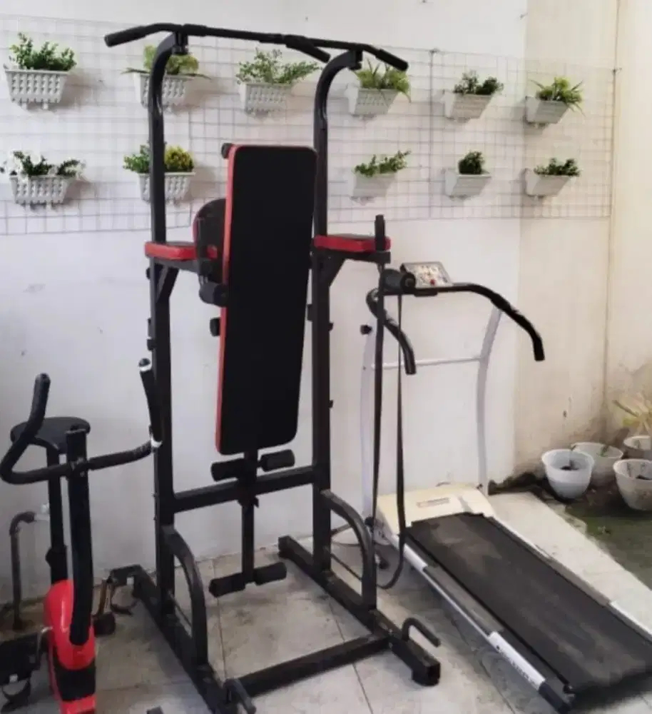 Alat olahraga satu set barongan