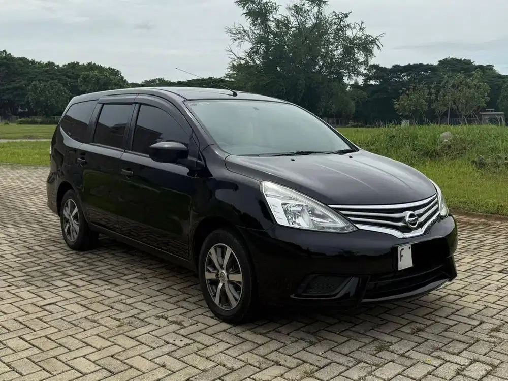 Km 30rb Nissan Livina SV 2018/2017 CASH nego