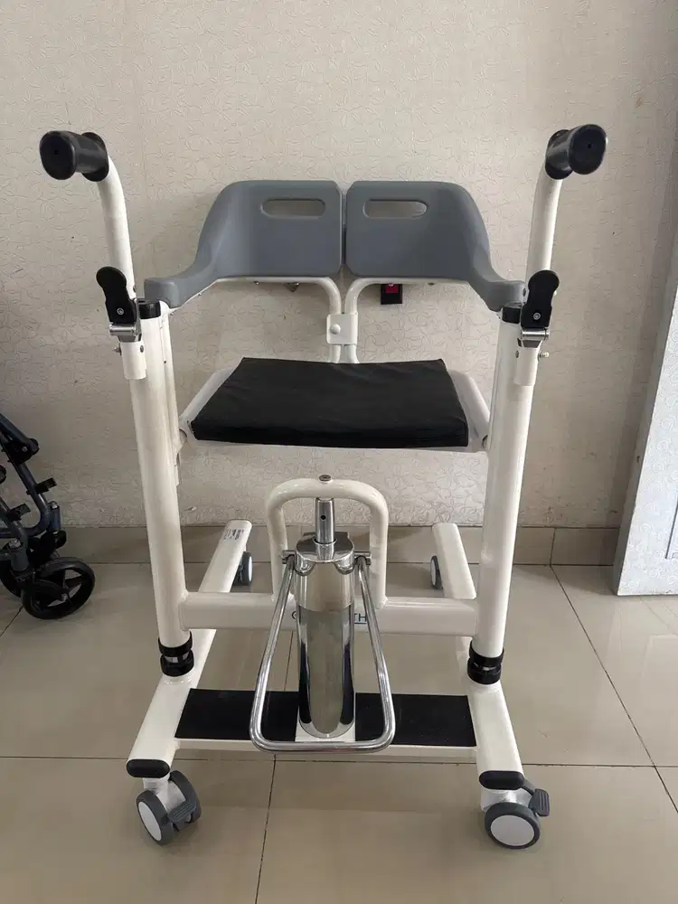 Kursi roda transfer one health baru/tidak jadi pakai