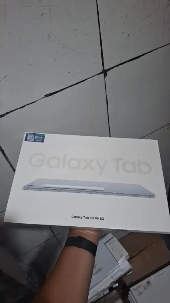 Samsung Tab S10fe+ 5G free adapter