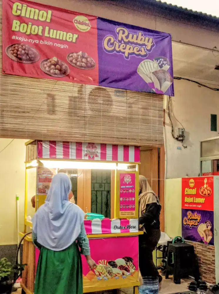 Gerobak dagang Crepes