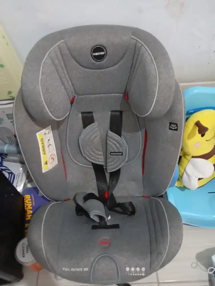 Carseat baby does 360•