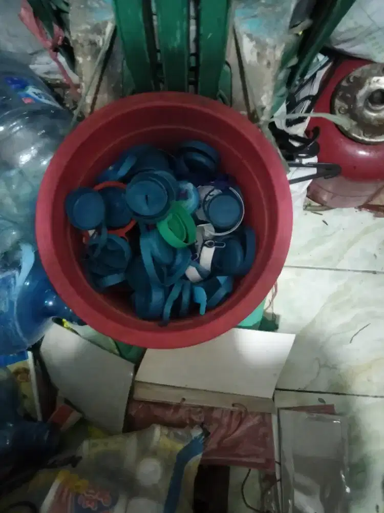 FS Tutup Galon Campur Bekas