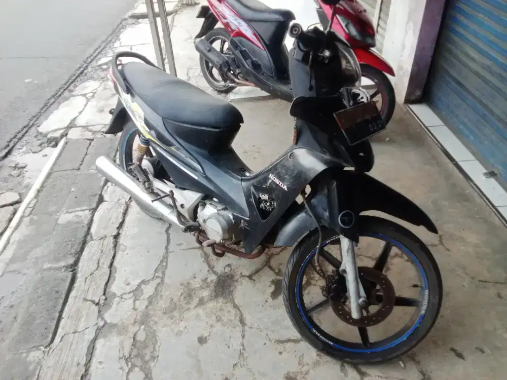 Honda Supra Fit new CW th 2006