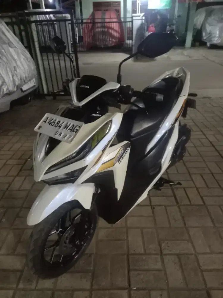 Honda vario 2022 putih