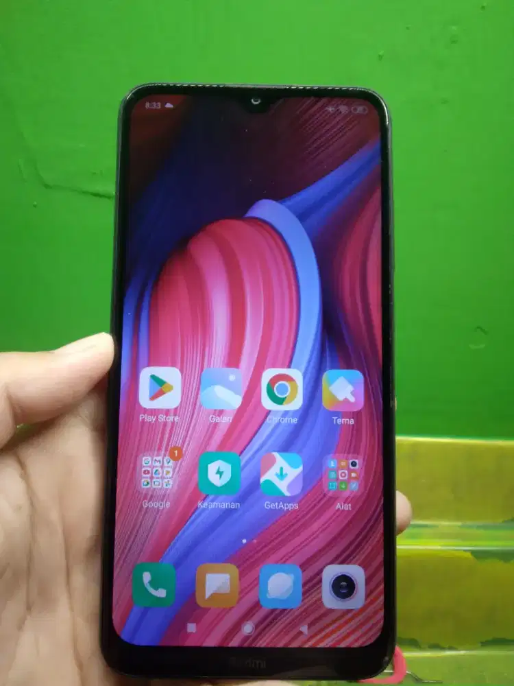 Redmi 8 ram 4 64 ada shadow di pinggir