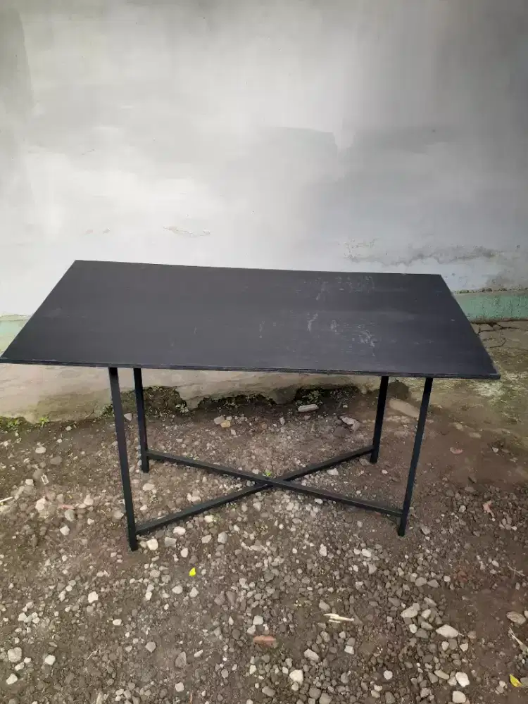 Meja lipat multyi fungsi