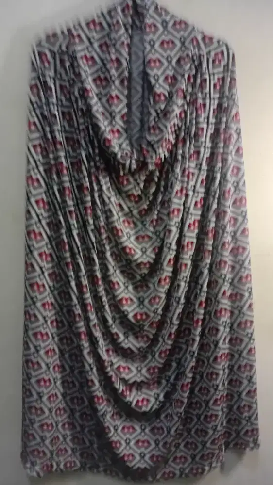 Bawahan rok dengan berbagai motif