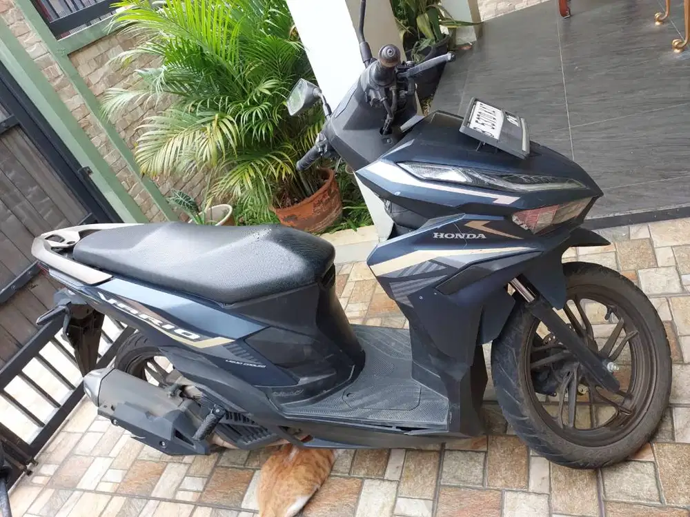 Vario 125 Keyless 2022 Biru Doff Keren, Kilometer rendah