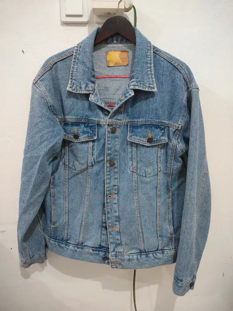 jaket denim vincent size M fit L