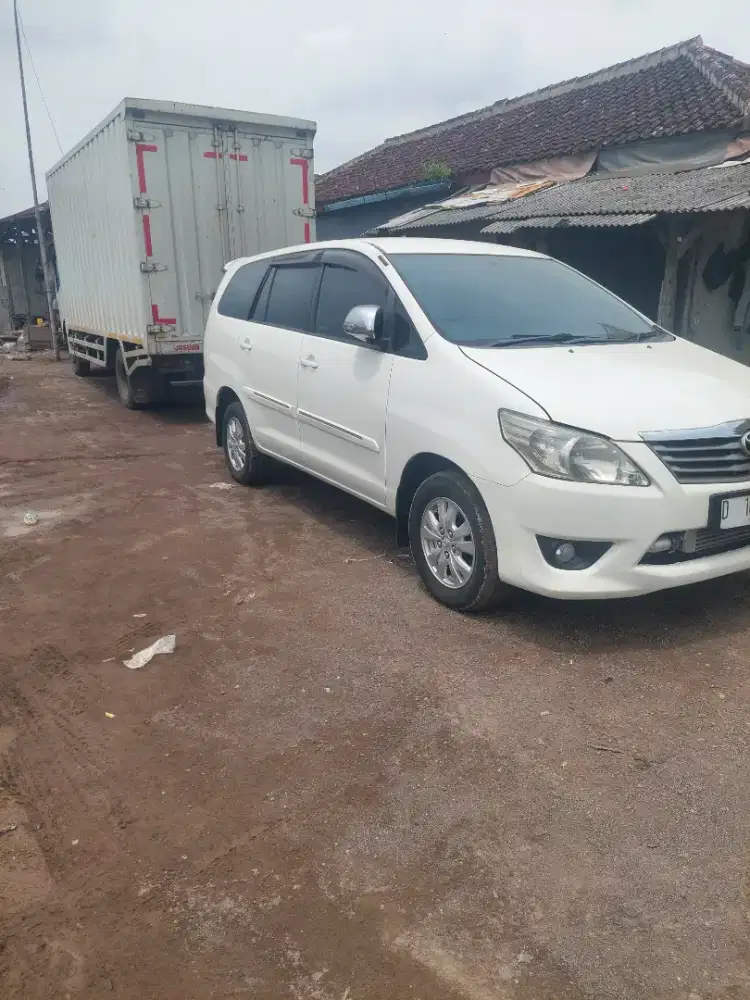 Toyota kijang innova diesel tipe g