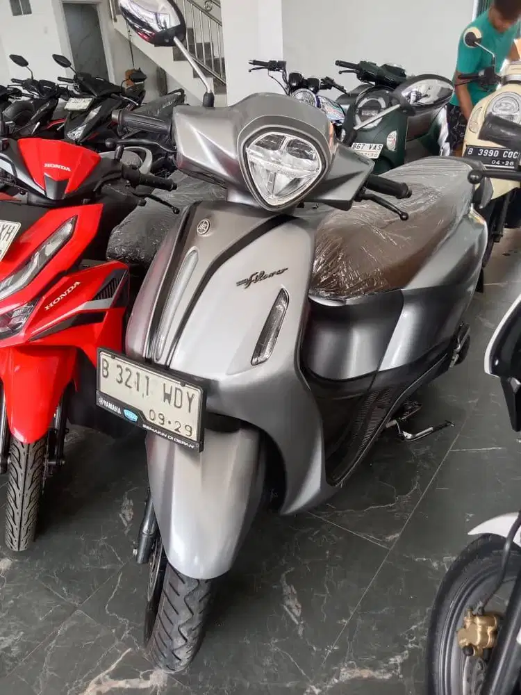 GRAND FILANO 2024 LOW KM - Maulana Motor