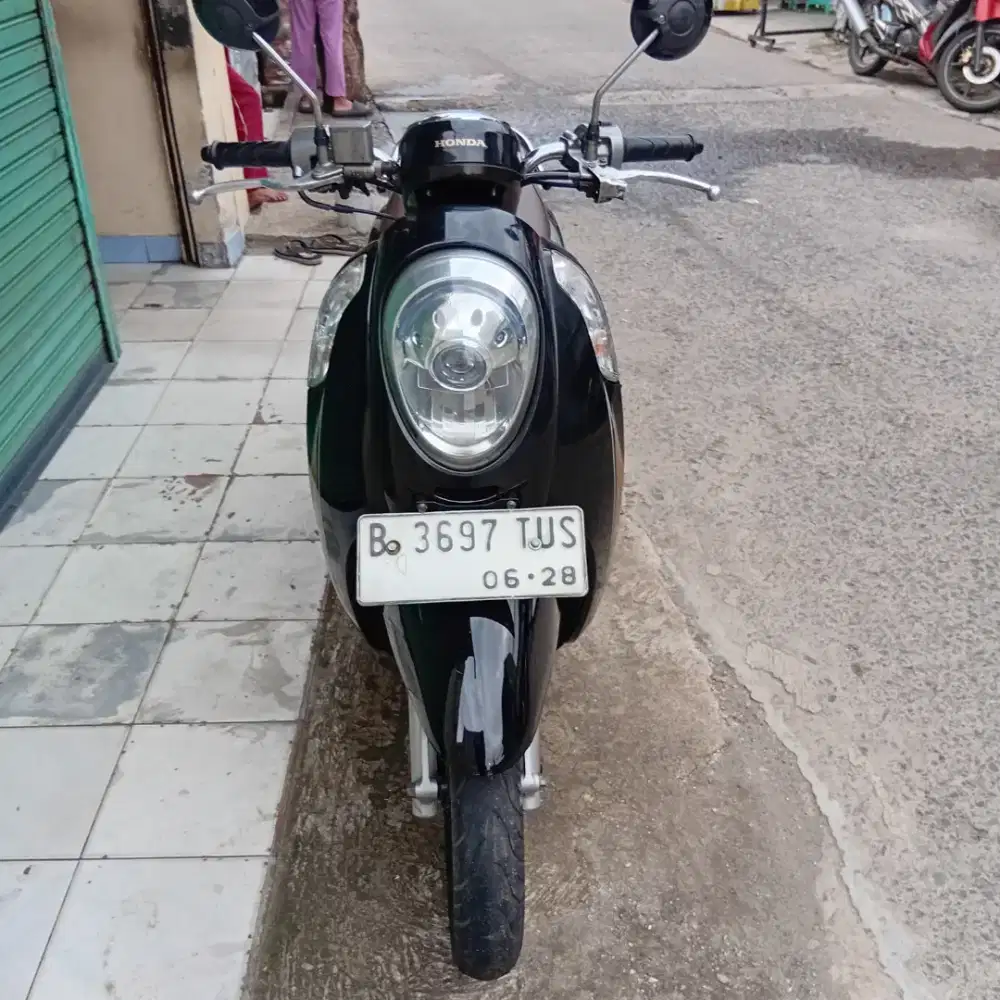 jual motor scopy tahun 2013