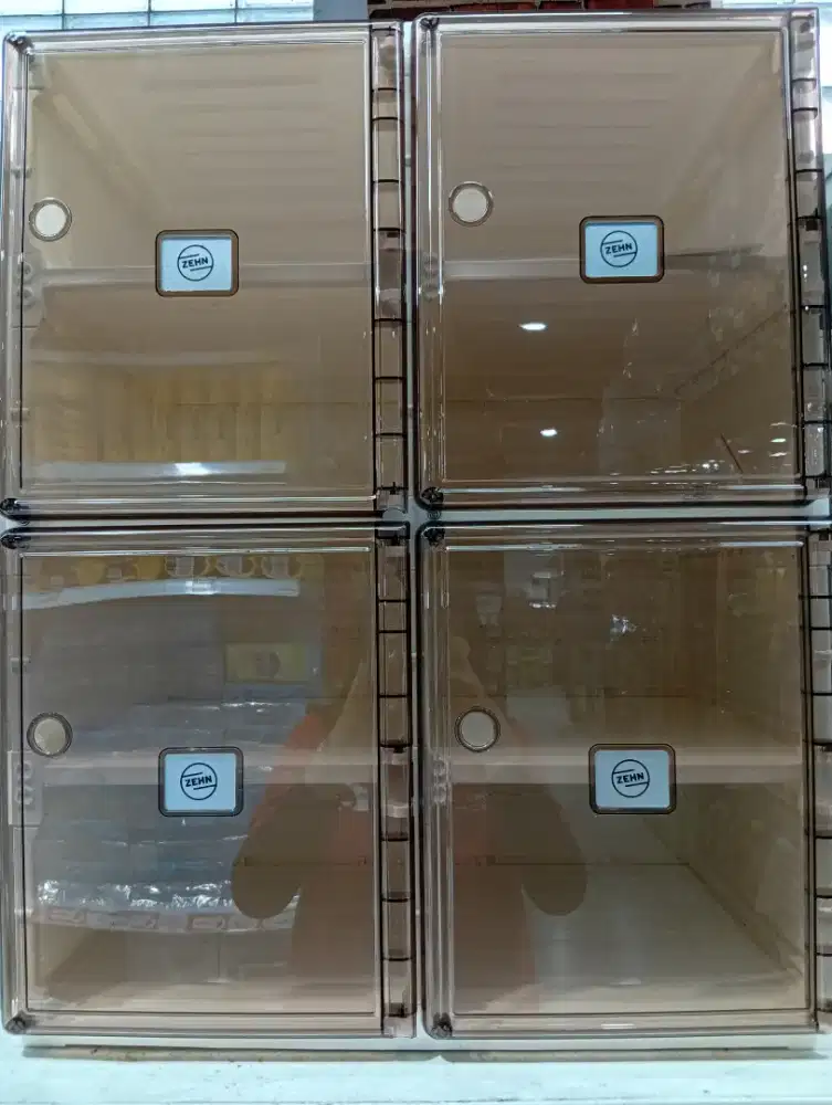 ZEHN SHOE BOX 2ROWS 4LYRS 4DOORS (8GRID) S2-S8-D4