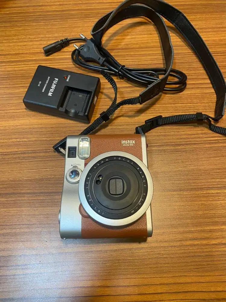 instax mini 90 neo classic