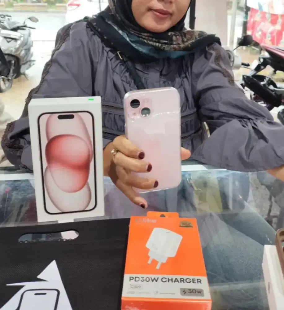 KREDIT IPHONE 15 Ibox SECOND by AKULAKU