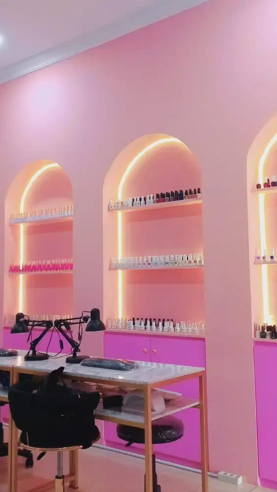 Dicari therapist waxing, eyelash, nails berpengalaman