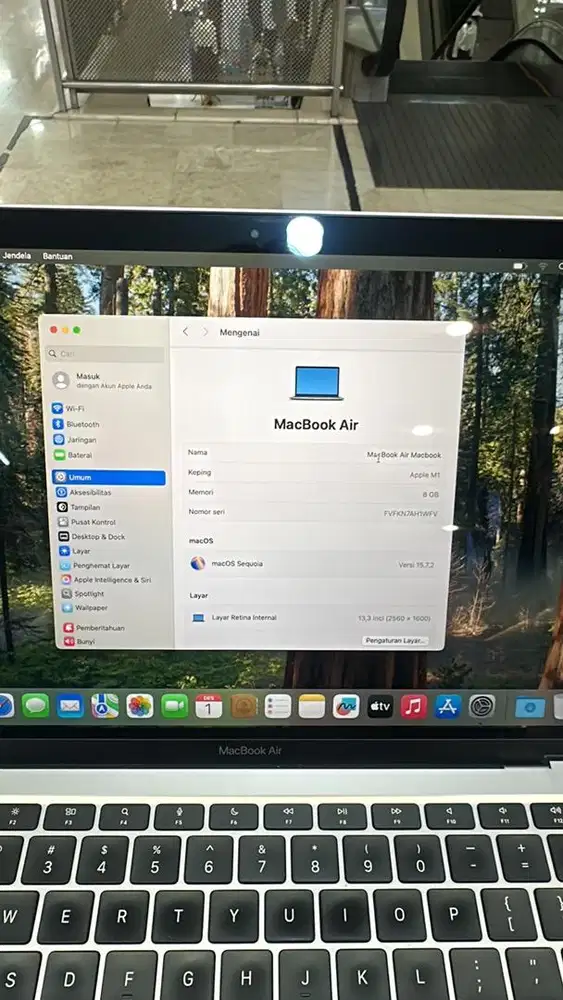 Macbook Air M1 13inch 8/256GB Grey Lengkap Eks iBox