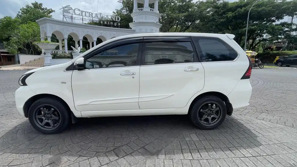 Toyota Avanza 1.3