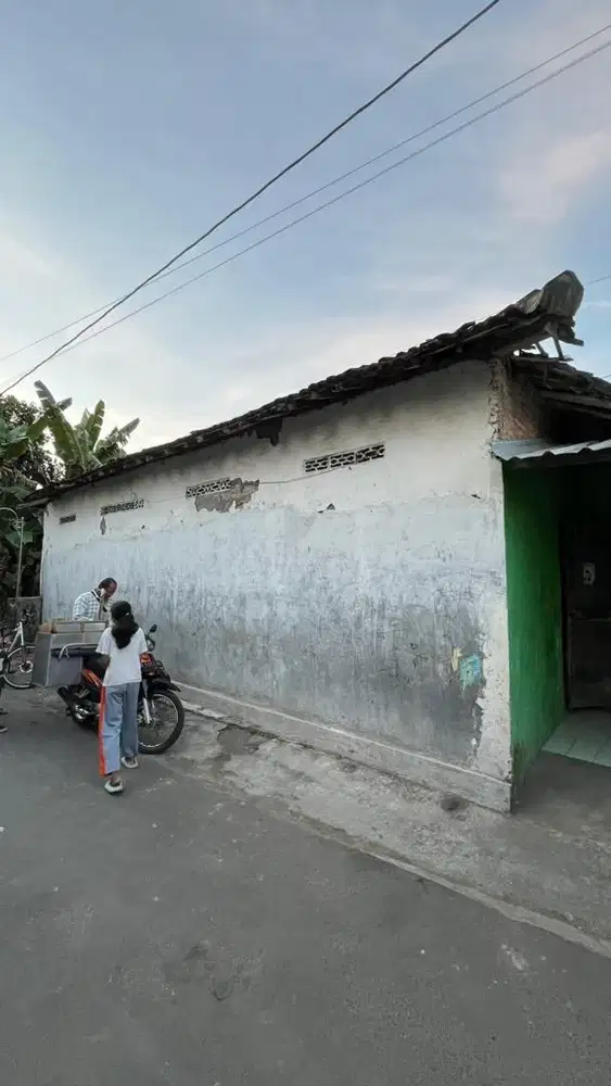 Dijual TANAH PEKARANGAN BONUS RUMAHNYA