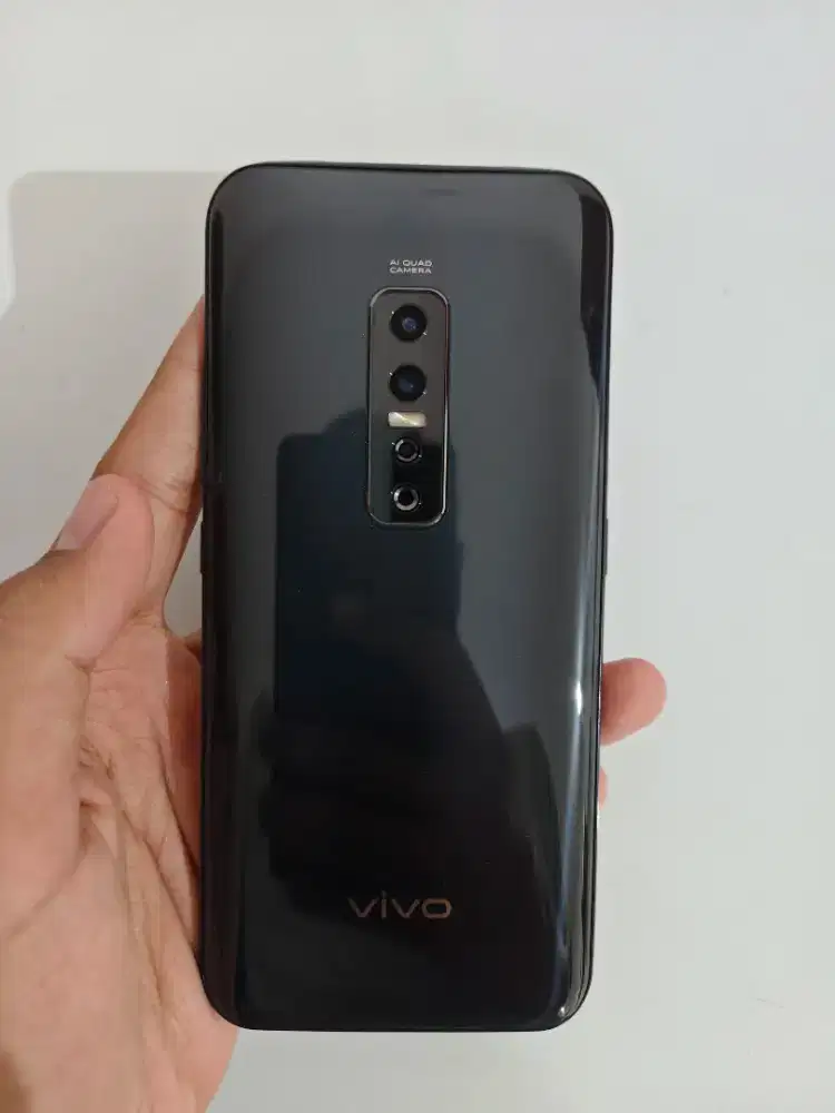 Dijual vivo v17 pro 6/128