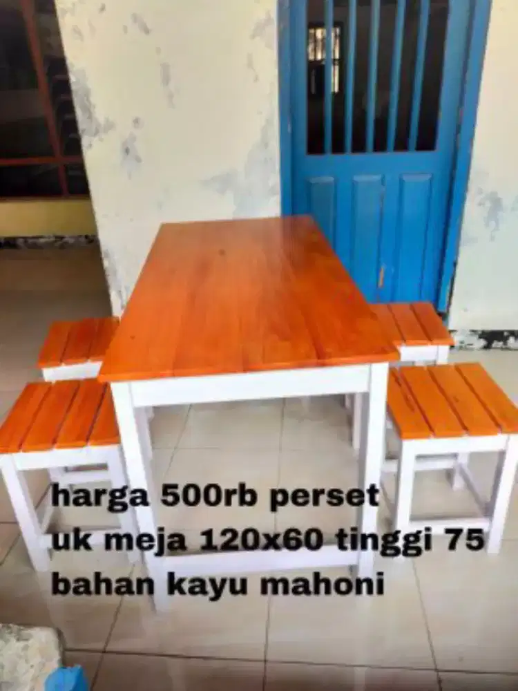 SET MEJA KURSI KAFE/WARMINDO
