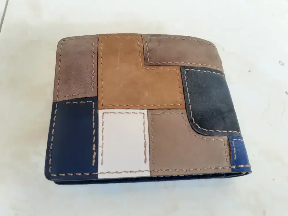 Dompet Kulit Asli Aesthetic