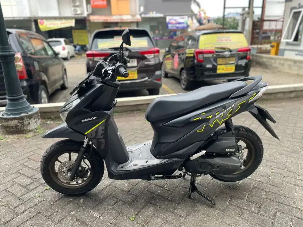 Street 2025 Pajak Panjang