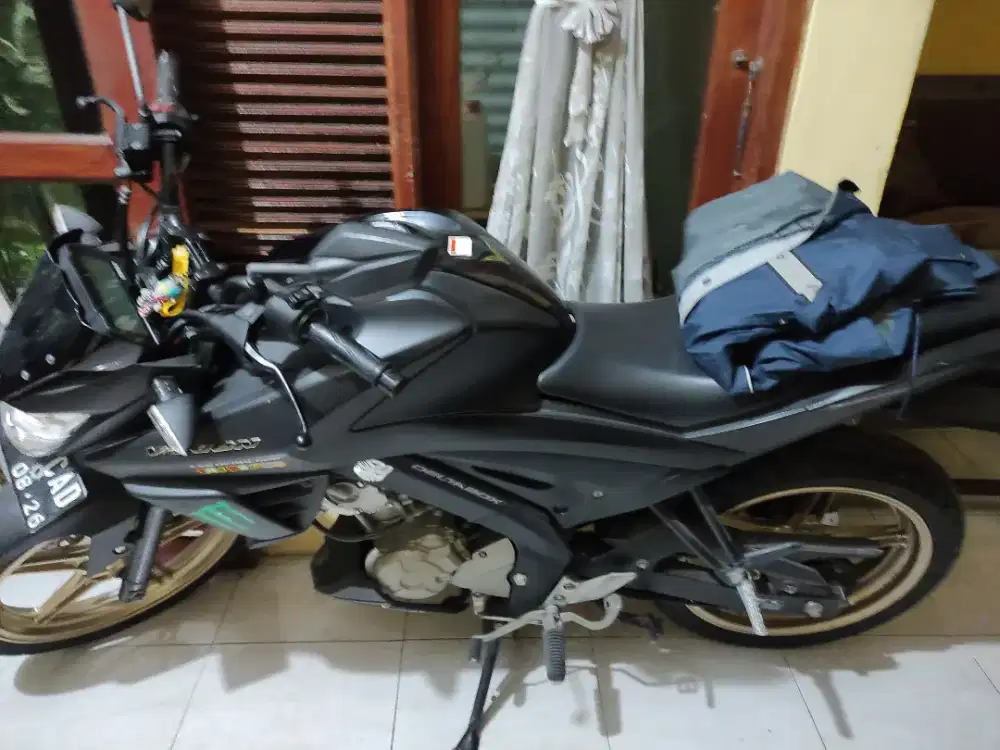 Di jual cepat Yamaha Vixion 2021