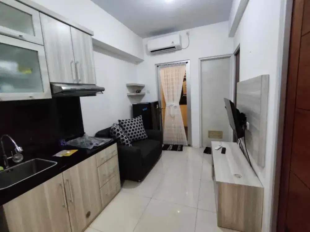 Dijual Apartemen gunawangsa tidar 2BR kondisi sangat bagus seperti baru