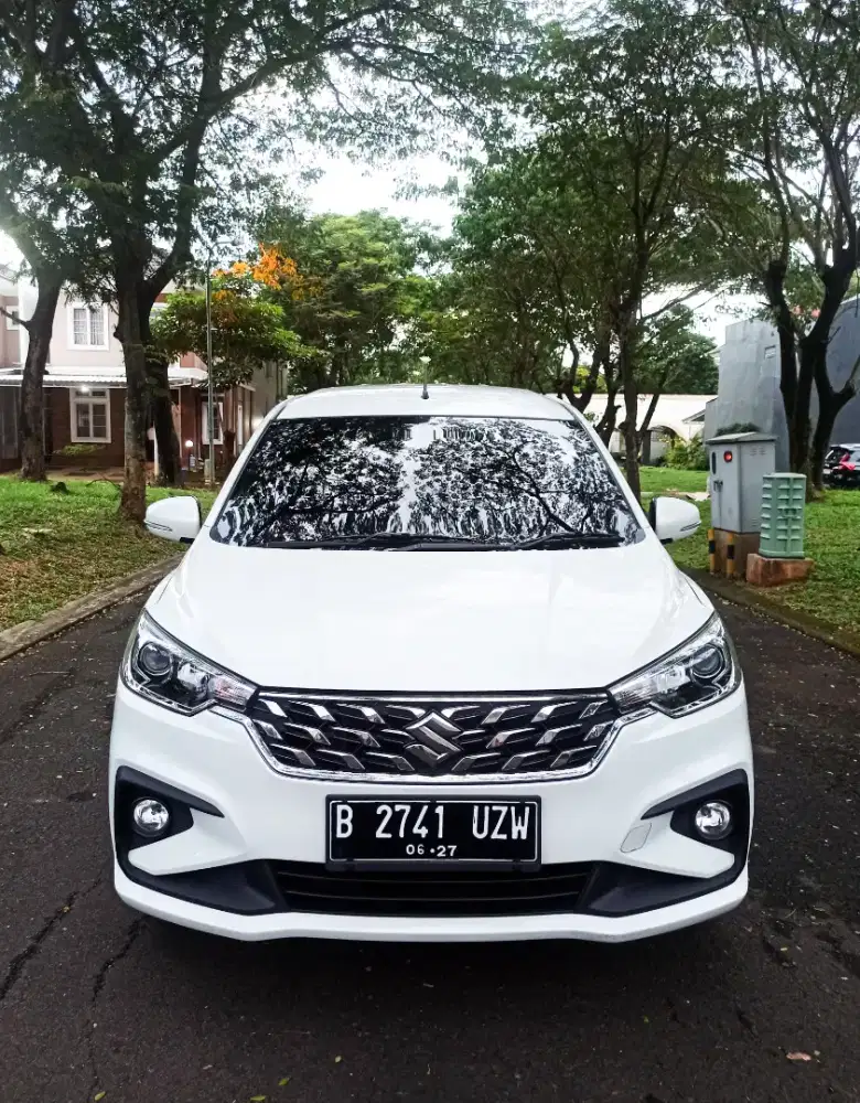 Low KM!! Ertiga GX Hybrid Automatic Tahun 2022