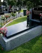 prasasti granit tebal