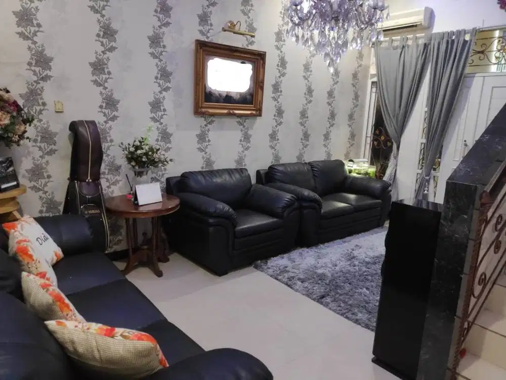 Jual Rumah Tinggal 2 Lantai