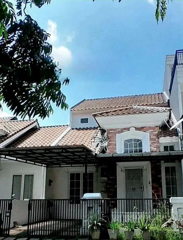 Rumah di jual siap huni di citra  gran cibubur