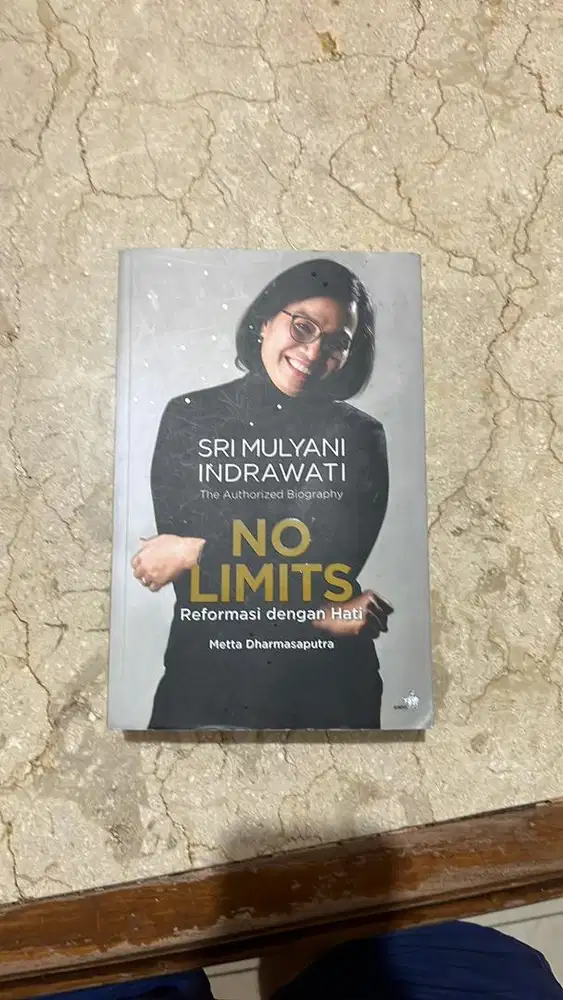 Buku Sri Mulyani Indrawati The Authorized Biography No Limits