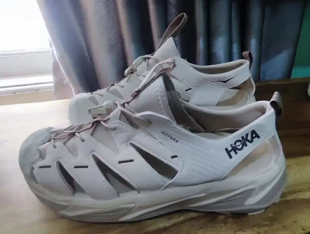 HOKA HOPARA One One Size 42