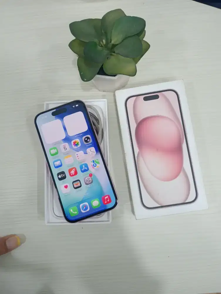 iPhone 15 128GB pink ex iBox