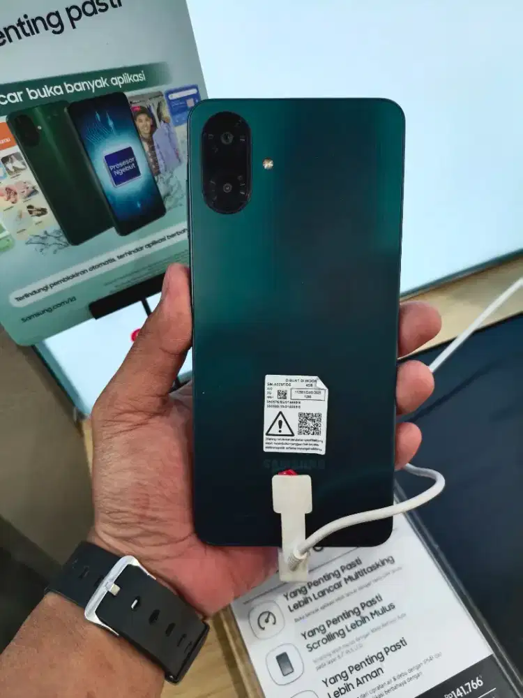 Cicilan samsung A07 mulai 100ribuan syarat KTP aja dan proses cepat