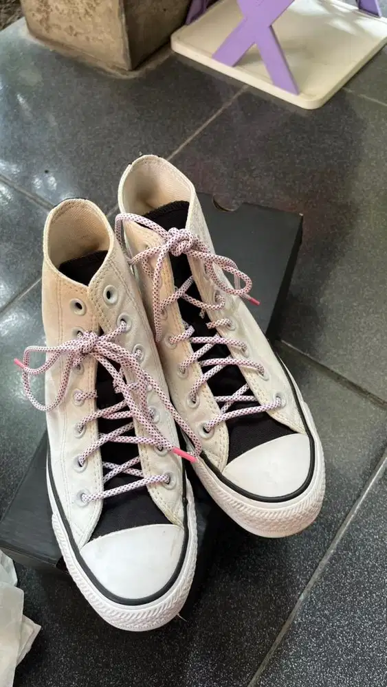 sepatu converse wanita ORIGINAL