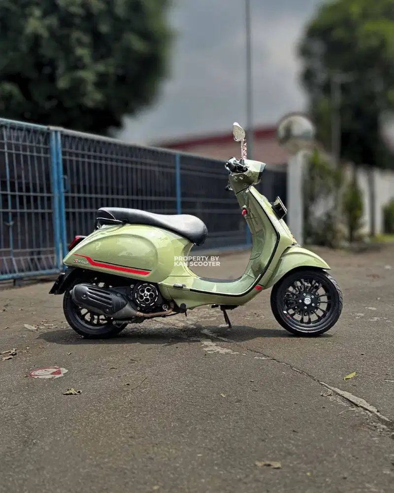 JUAL MURAH VESPA SPRINT S 150 iGET ABS FACELIFT 2022 MULUS