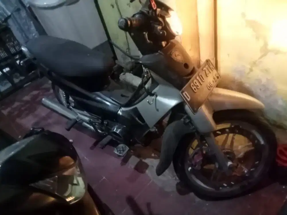 Dijual cepat motor supra