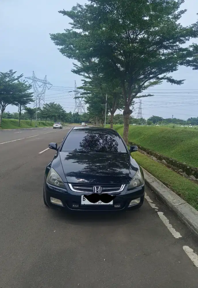 Honda Accord VTIL 2.4 AT CM5 2005