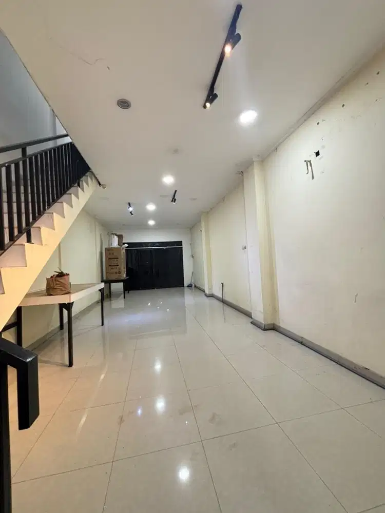 Pasti untung Dijual RuKO, GuestHouse Rapih Murah Pasive Income