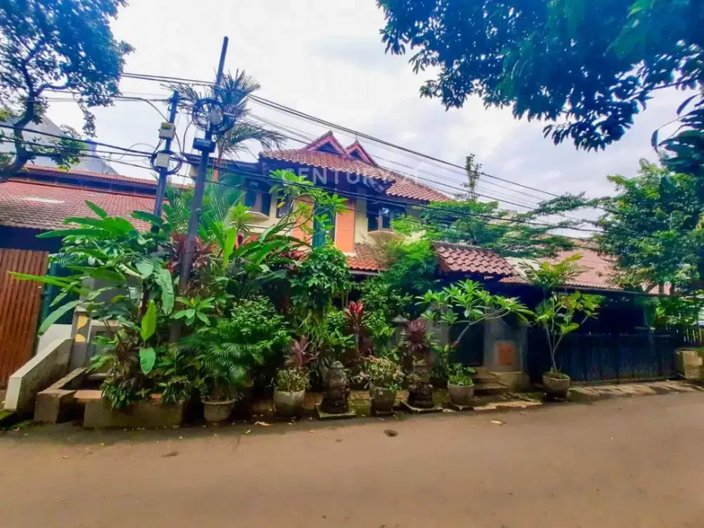 Dijual Rumah Lokasi Strategis Dekat Pakubuwono Jakarta Selatan