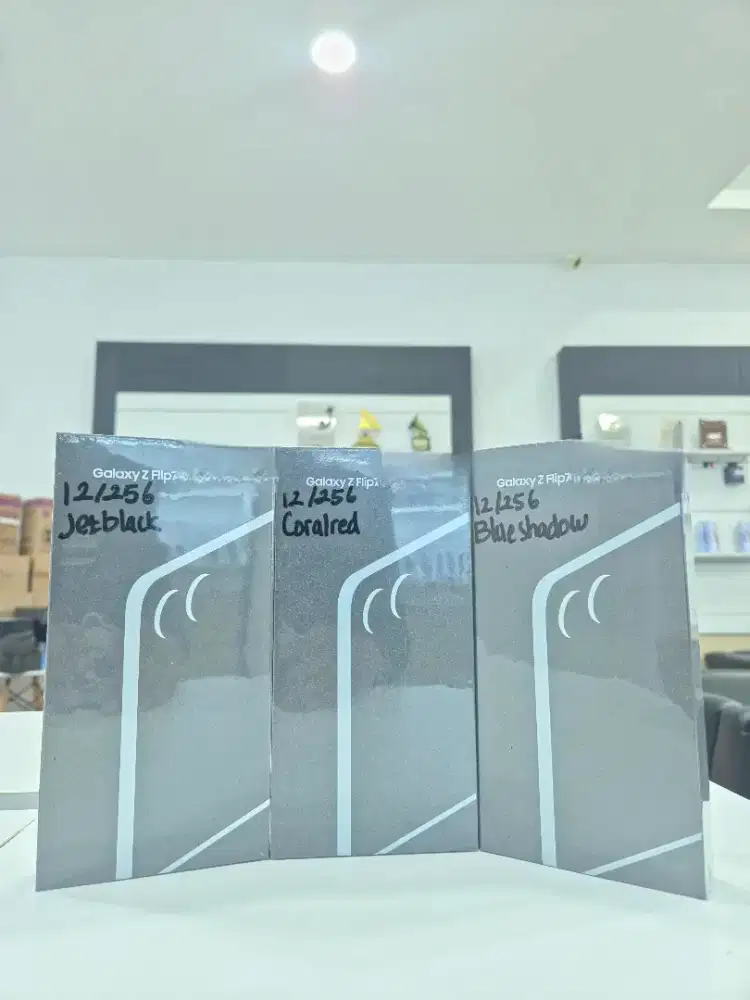 (READY STOK) SAMSUNG GALAXY Z FLIP 7 512 GB GARANSI RESMI SEIN