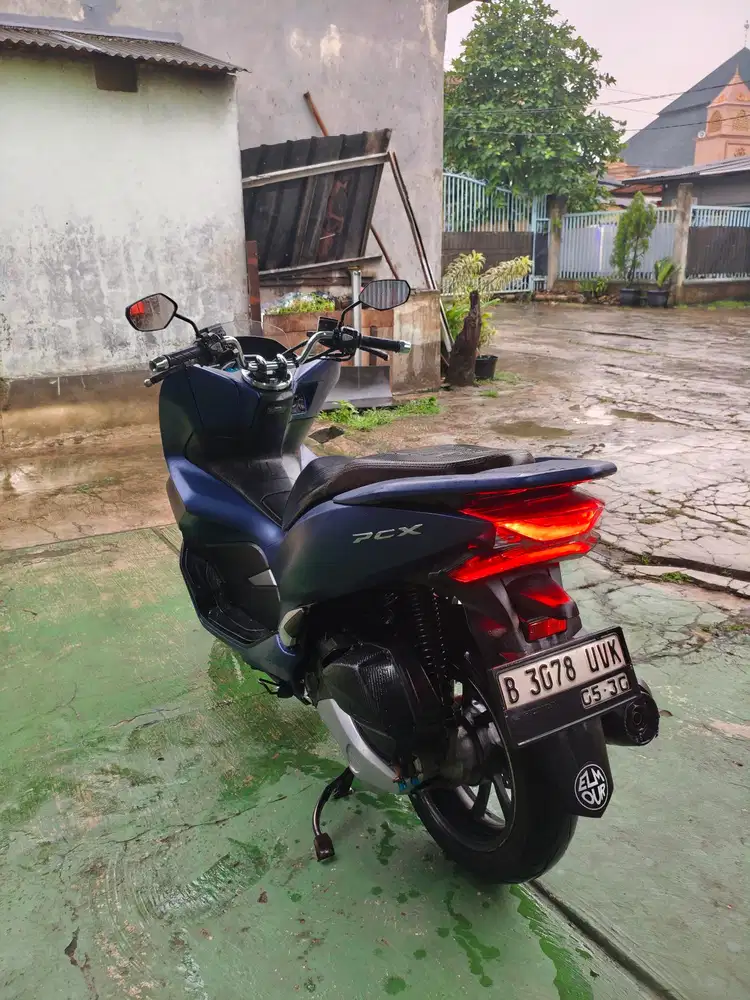 {jual butuh} honda pcx 150cc 2020 Originall full