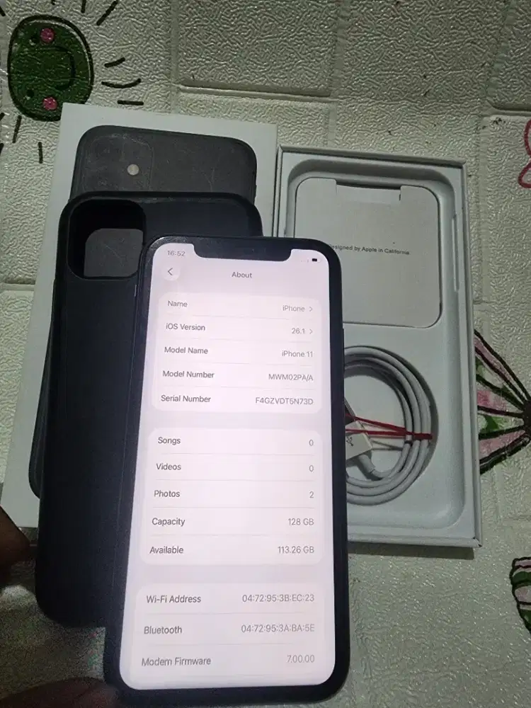 Iphone 11 128gb ex ibox warna black