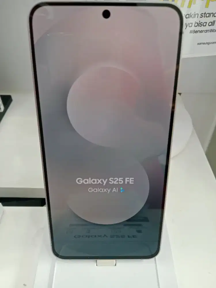 SAMSUNG GALAXY S25 FE