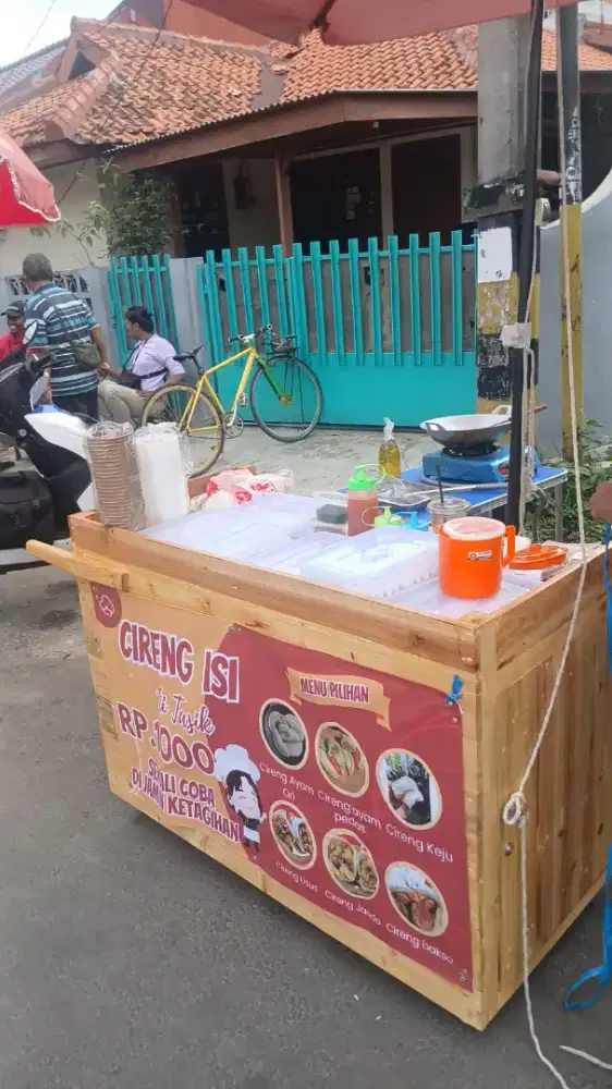 Dicari penjanga lapak cireng