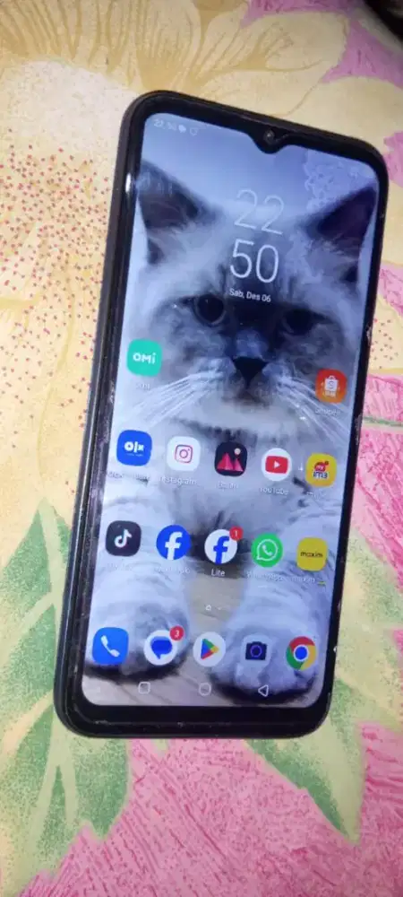 Infinix Smart 4 ram 2/32 layar 6,6in pony minus seperti di foto